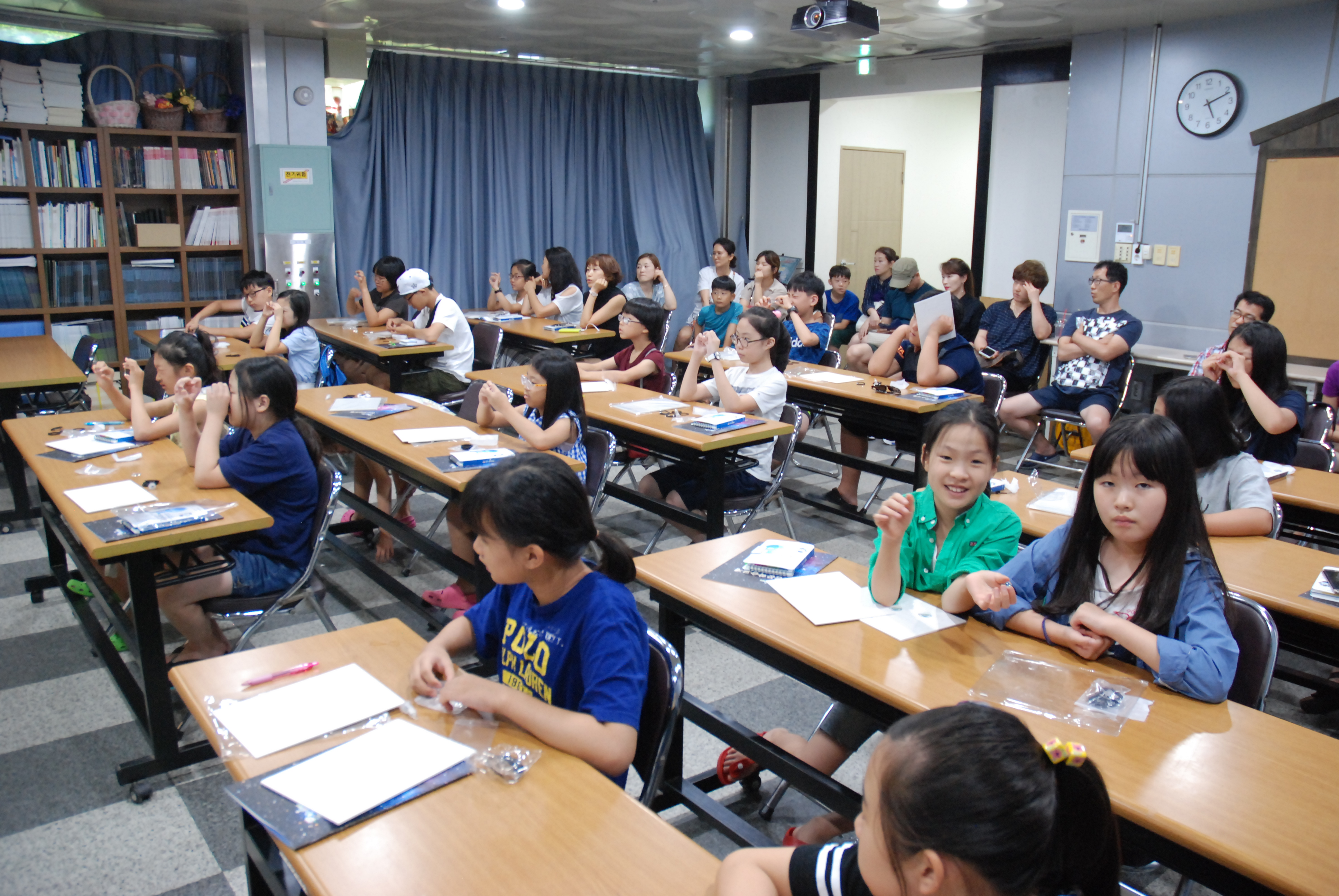 [대전시민천문대] 우주를 보는 눈 천체망원경 08월 05일 활동사진 썸네일 이미지