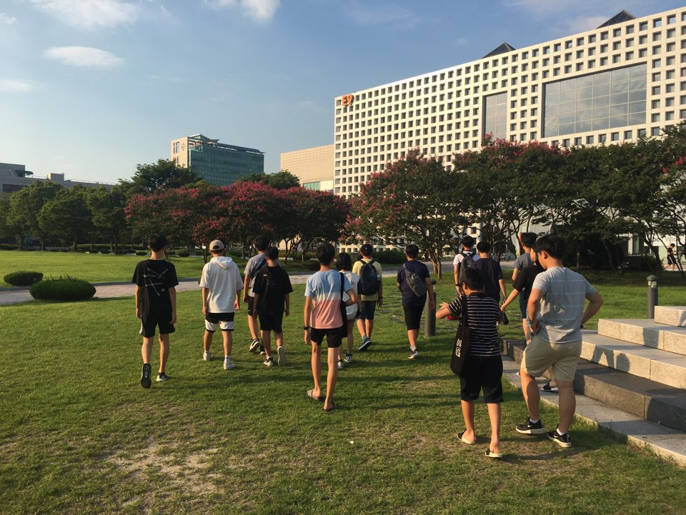 [카이스트 미담장학회] KAIST 재학생 멘토들과 함께하는 이공계 진로진학 멘토링 08월 10일 활동사진 썸네일 이미지